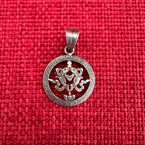 2cm silver pendant with Buddhist Auspicious Fishes symbol