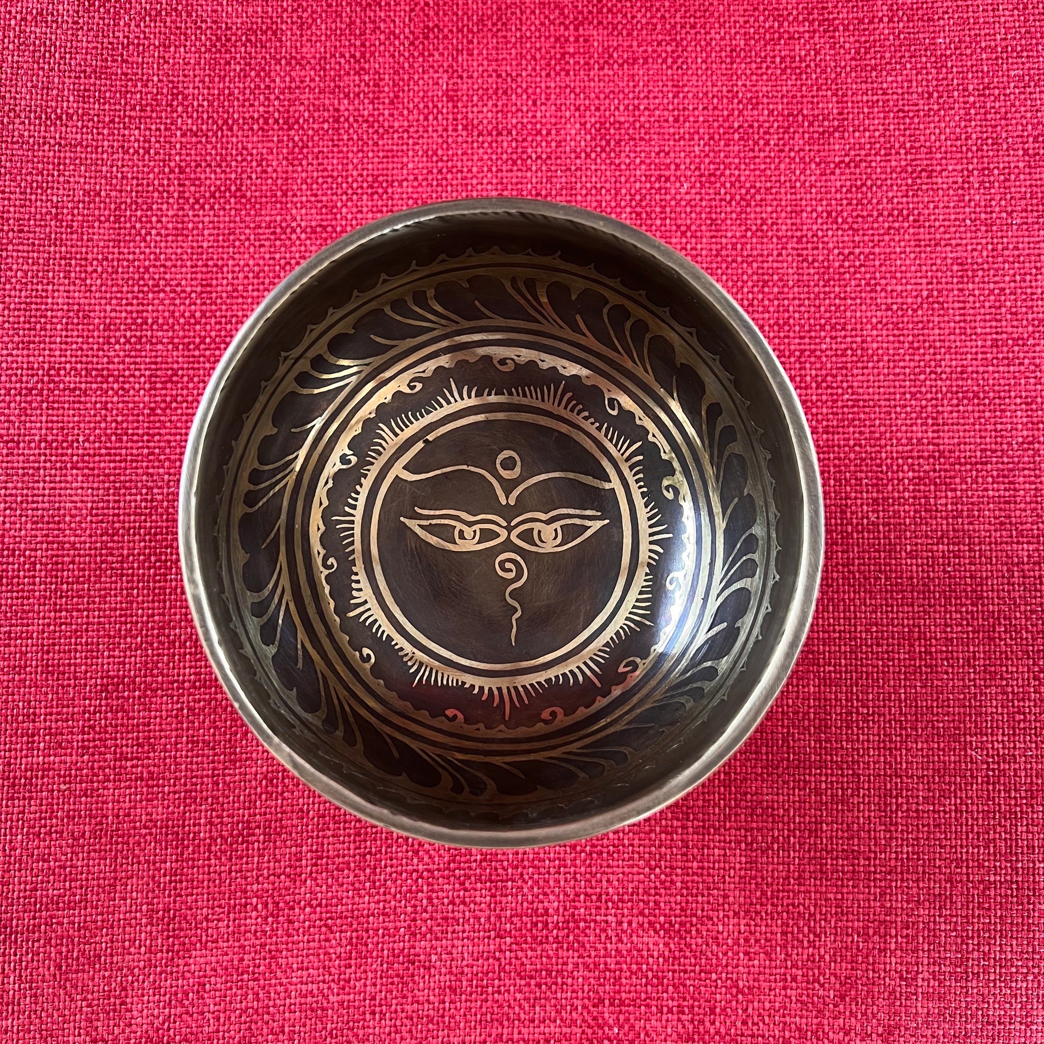 12cm Singing Bowl with etching of Om Mani mantra, Buddha Eyes and Conch