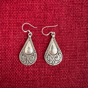 Sterling Silver Filigree Earrings in teardrop shape and 3cm long